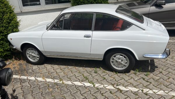 FIAT 850 Sport Coupé  BJ 1971 – Bild 2